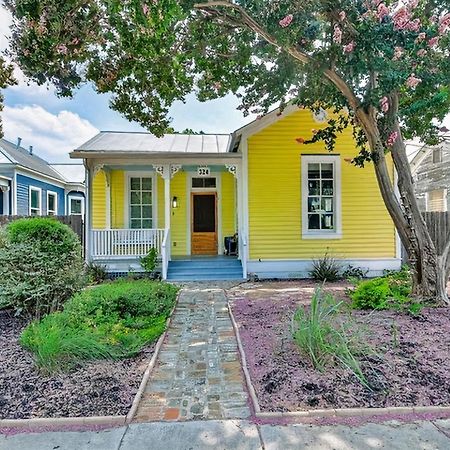 Downtown Historic 2Bdrm, Walk To Riverwalk, Alamo; Beautifully Renovated! San Antonio Kültér fotó